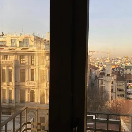 Hotel Li Pera *