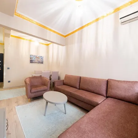 Hotel Taksim No 44 &