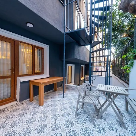 Taksim No 44 & Hotel Istanbul