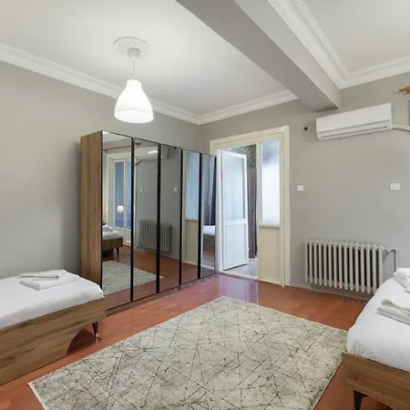 Apartment Marvelous 4 Bedroom / Perfect Location Istanbul