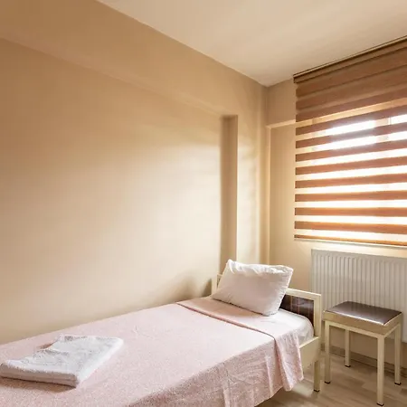 Beyoglu Huzur Hotel 3*