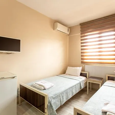 Beyoglu Huzur Hotel
