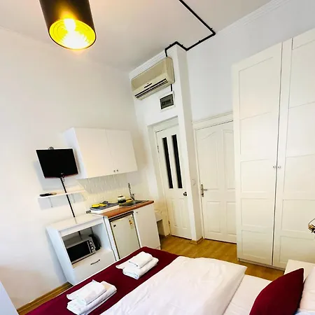 Aram Galata Suites Apartment *