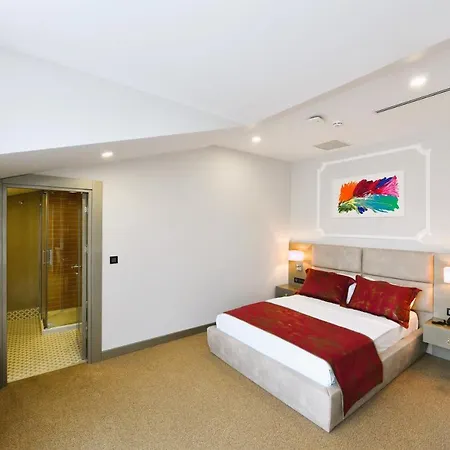 Ghan Hotel 3*