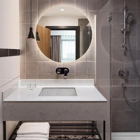 By Marriott Atasehir 4* İstanbul