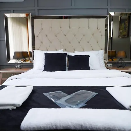 Luka Hotel