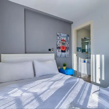 Apartment Siper By Azad Homes *