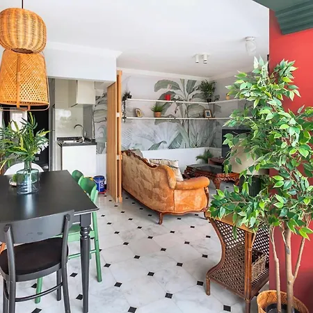 Dreamy Flat With Bosphorus View In Rumeli Hisari * Istanbul