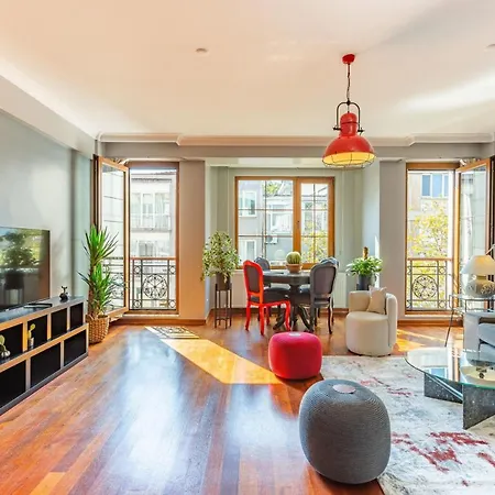 Apartment Outstanding Flat With Calming View Nisantasi Istanbul