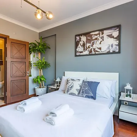 Apartment Outstanding Flat With Calming View Nisantasi