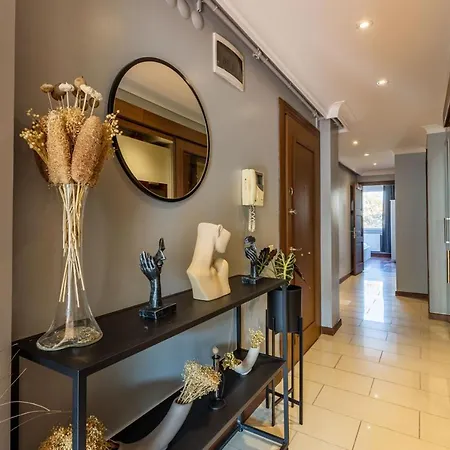 Outstanding Flat With Calming View Nisantasi Apartment *