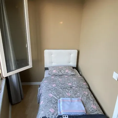 Homestay Cozy And New At The Heart Of Kadikoy #1 *