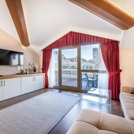 Veyron & Spa Hotel 4*