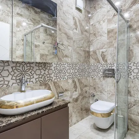 Apartment Central Flat With Balcony In Inonu Sisli *
