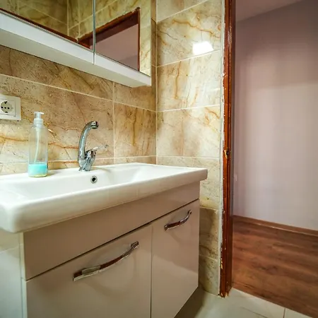 Yaghane Appartement