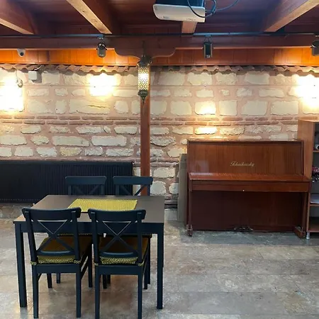 Hotel Anemas