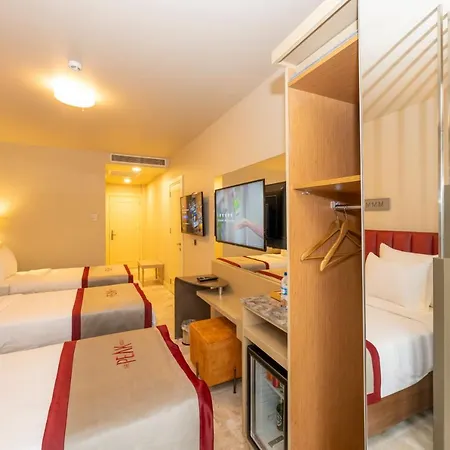 Ramada By Wyndham Pera Taksim Hotel