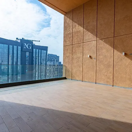 212 Outlet Karsisinda Lux N7 Apartment