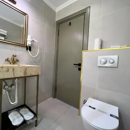 By Kinyas Hotel