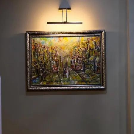 By Kinyas Hotel