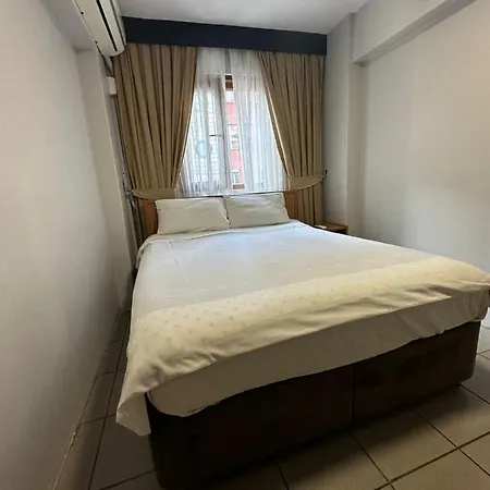 Hotel Semih *