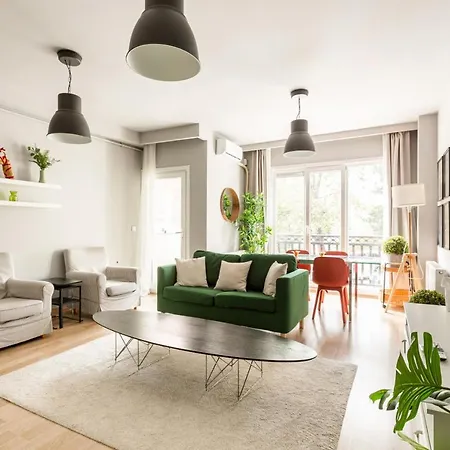 Dreamy And Centrally Located Flat In Besiktas *