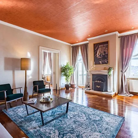 Enchanting Flat In Beyoglu With Bosphorus View * Istanboel