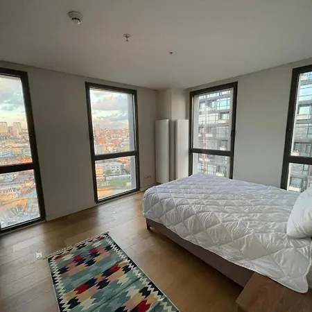 Apartment Fully Equipped House Within A Serviced Compound