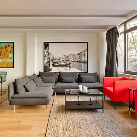 Apartment Chic, Cozy With Garden In Besiktas Istanbul