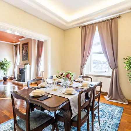 Enchanting Flat In Beyoglu With Bosphorus View Apartment *