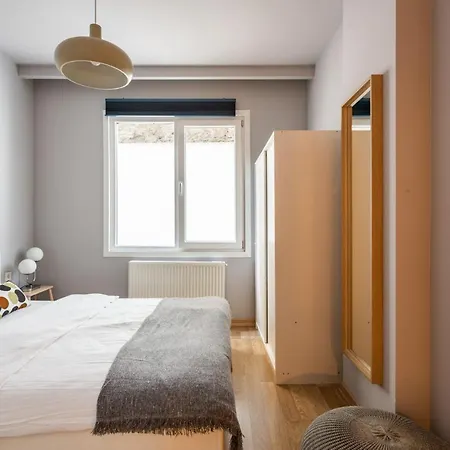 Dreamy And Centrally Located Flat In Besiktas *