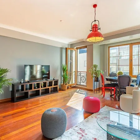 Apartment Outstanding Flat With Calming View Nisantasi Istanbul