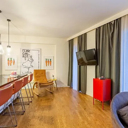 Apartment Splendid Flat With Excellent Location In Beyoglu *