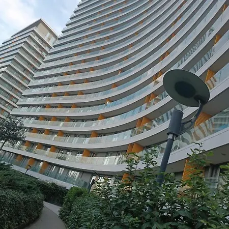 Daire 2-bedroom In Bati Sehir - *