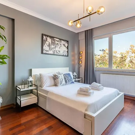 Apartment Outstanding Flat With Calming View Nisantasi