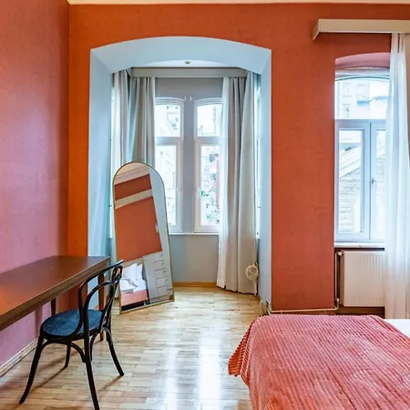 Enchanting Flat In Beyoglu With Bosphorus View Istanbul
