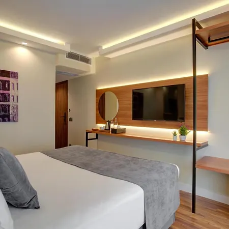 Depiero Karakoey Hotel