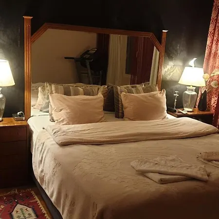 Privatunterkunft Luxe Next To Water Garden Open Mall, International Financial Center & Medical Center