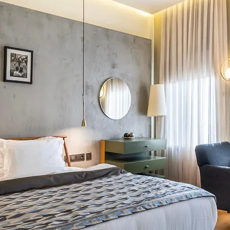 Ansen And Hotel