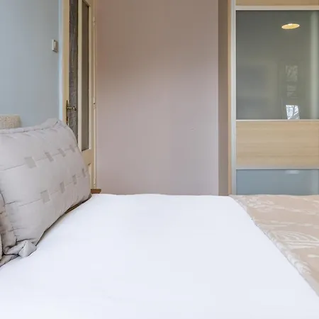 Flat With Balcony And Bosphorus View In Beyoglu Apartment Istanbul