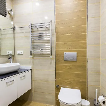Apartment Chic, Cozy With Garden In Besiktas