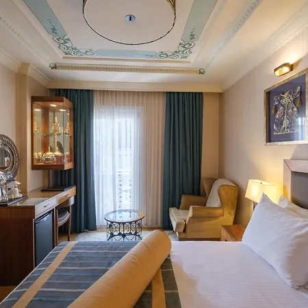 Golden Age Taksim Κωνσταντινούπολη
