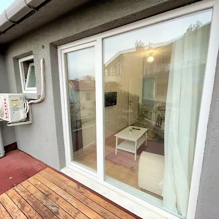 Ftf Suits Kuzguncuk Bostan House