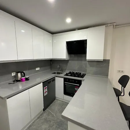 Rose Apartment