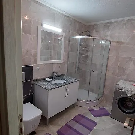 شقة مفروشة في Furnished In شقة