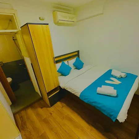 La Maison Bleue Hotel 3*