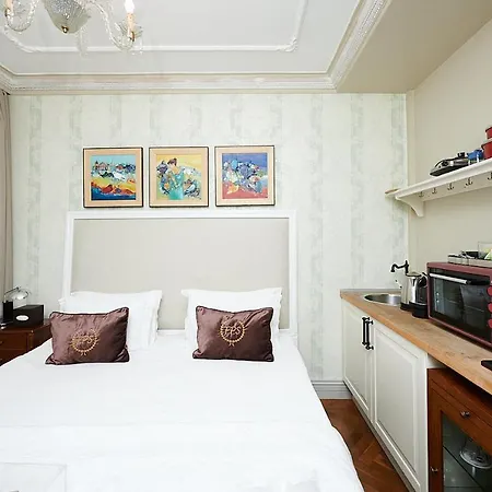 Faik Pasha Special Category Beyoglu Hotel