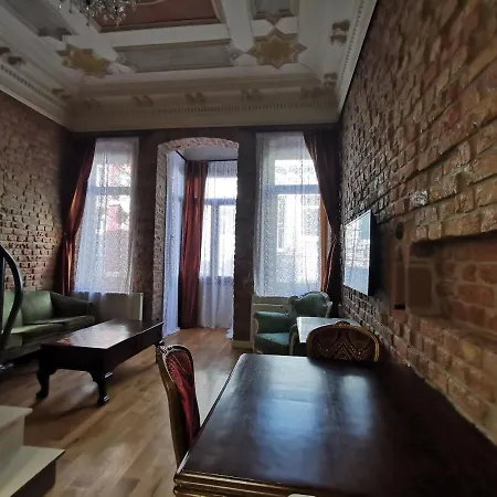 Casa 1899 Apartment *