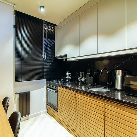 Apartment Chic And Convenient Flat In Central Besiktas