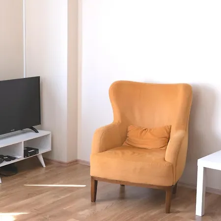 1+1 W/netflix Close To Taksim, Nisantasi, Bomonti